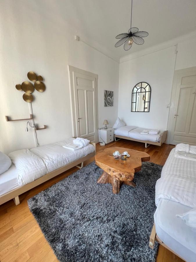 B&B Guest House Du Lac Μοντρέ Εξωτερικό φωτογραφία